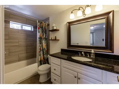 1403 Haven Street Eugene OR 97402