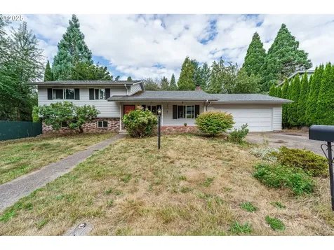 1075 SE Spruce Court Gresham OR 97080