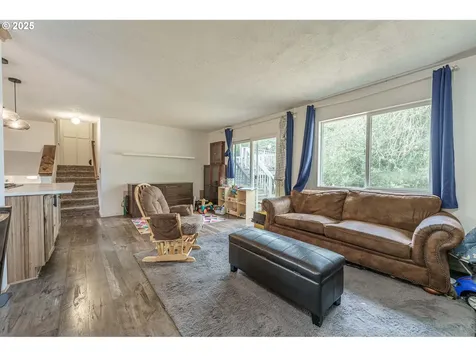 1075 SE Spruce Court Gresham OR 97080