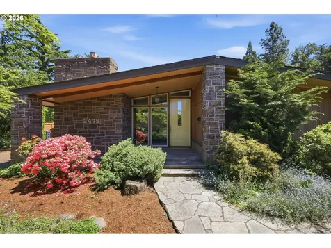 2475 Lariat Meadows Drive Eugene OR 97401