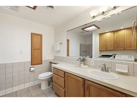 2475 Lariat Meadows Drive Eugene OR 97401