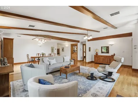 2475 Lariat Meadows Drive Eugene OR 97401