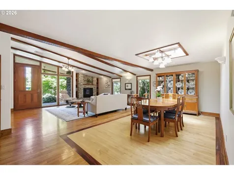 2475 Lariat Meadows Drive Eugene OR 97401