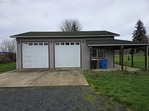1294 Boistfort Road Curtis WA 98538
