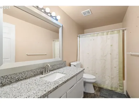 4407 NE 131st Avenue Vancouver WA 98682