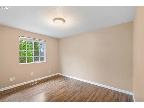 4407 NE 131st Avenue Vancouver WA 98682