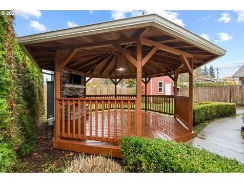 4407 NE 131st Avenue Vancouver WA 98682