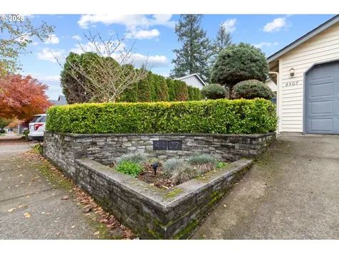 4407 NE 131st Avenue Vancouver WA 98682