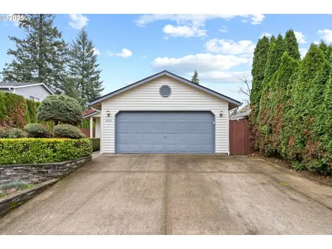 4407 NE 131st Avenue Vancouver WA 98682