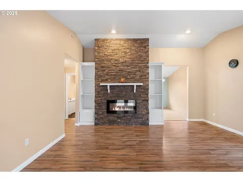4407 NE 131st Avenue Vancouver WA 98682