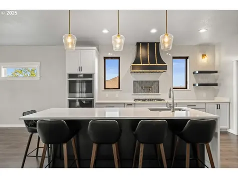 3656 Camina Drive Medford OR 97504
