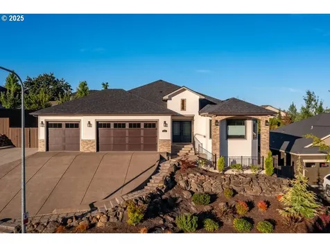 3656 Camina Drive Medford OR 97504
