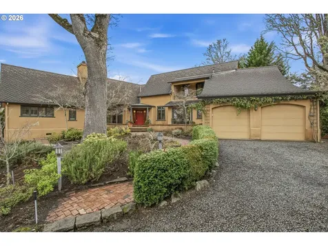 2565 Braewood Lane Eugene OR 97405