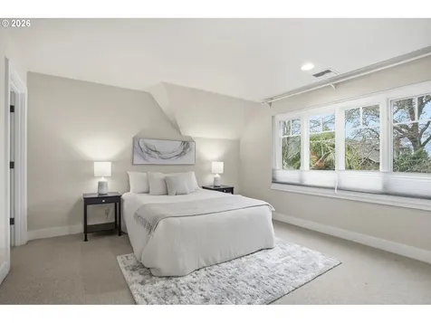 2565 Braewood Lane Eugene OR 97405