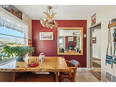1202 Chinook Street The Dalles OR 97058