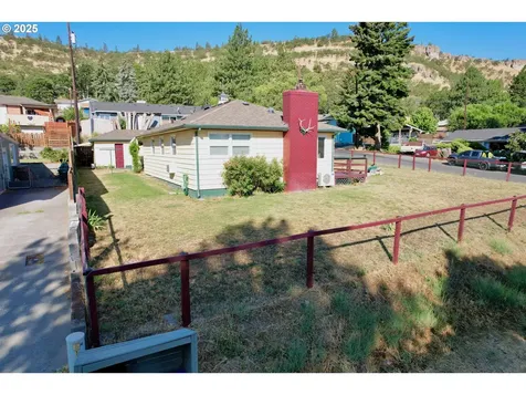 1202 Chinook Street The Dalles OR 97058