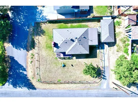 1202 Chinook Street The Dalles OR 97058