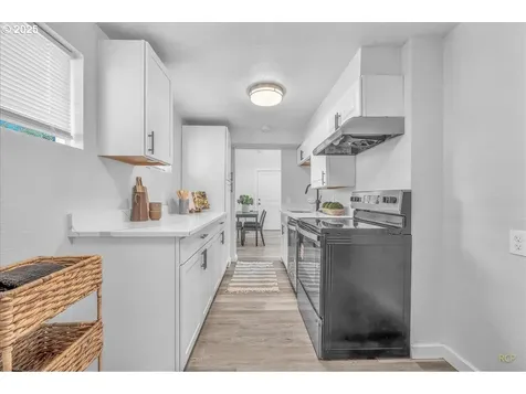 8125 SE 52nd Avenue Portland OR 97206