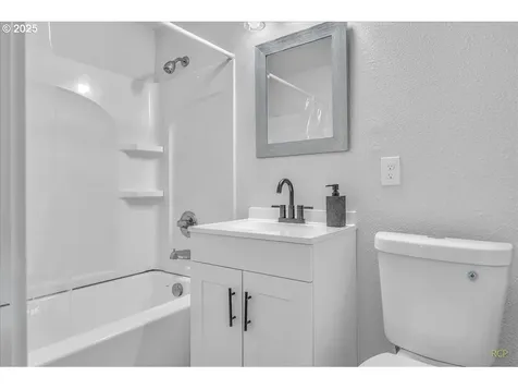 8125 SE 52nd Avenue Portland OR 97206