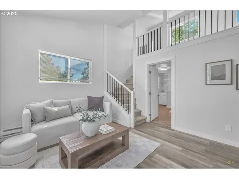 8125 SE 52nd Avenue Portland OR 97206