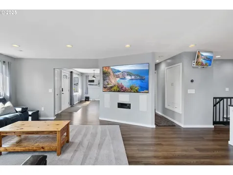 53066 NW Ej Smith Road Scappoose OR 97056