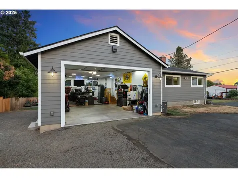 53066 NW Ej Smith Road Scappoose OR 97056