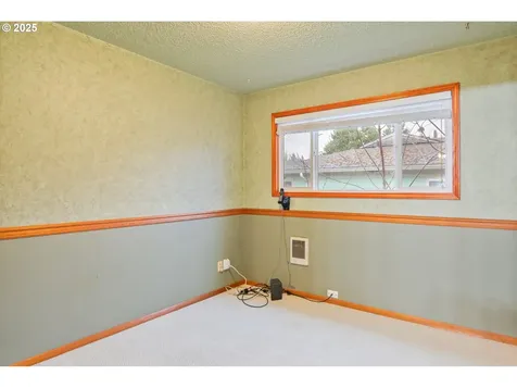 182 Yelton Drive Longview WA 98632