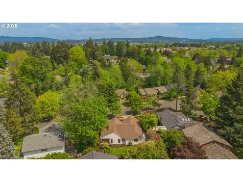 9685 SW Hialeah Drive Beaverton OR 97008