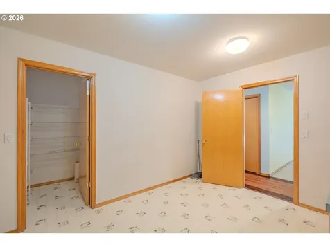 11117 NW 17th Avenue Vancouver WA 98685