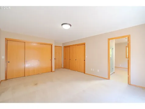 11117 NW 17th Avenue Vancouver WA 98685