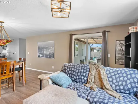 4305 NE 161st Avenue Vancouver WA 98682