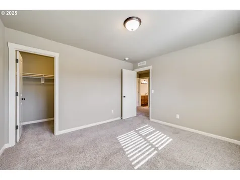 6710 NE 134th Street Vancouver WA 98686