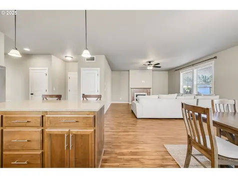 6710 NE 134th Street Vancouver WA 98686