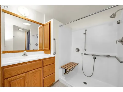 87796 Norman Avenue Veneta OR 97487
