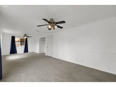 87796 Norman Avenue Veneta OR 97487