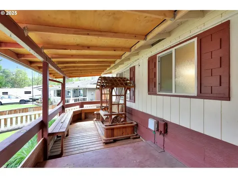 87796 Norman Avenue Veneta OR 97487
