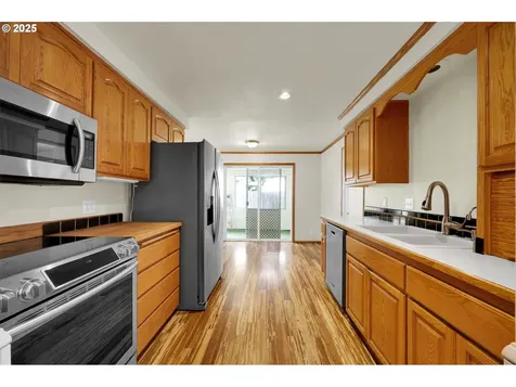 87796 Norman Avenue Veneta OR 97487