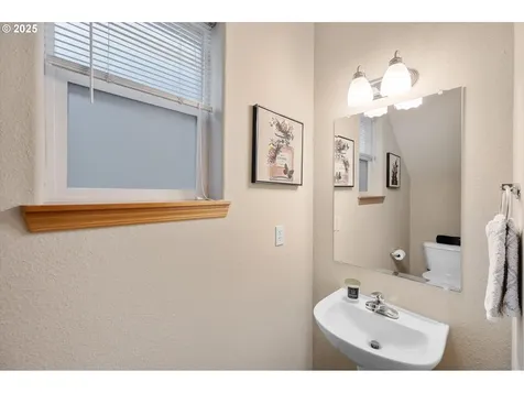 3118 NE 64th Avenue Portland OR 97213