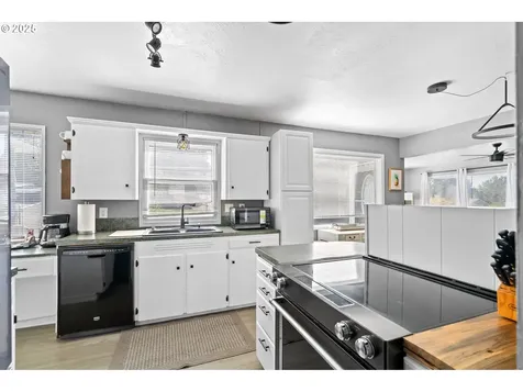 1309 SW 24th Street Pendleton OR 97801