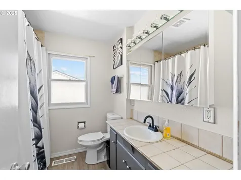 1309 SW 24th Street Pendleton OR 97801