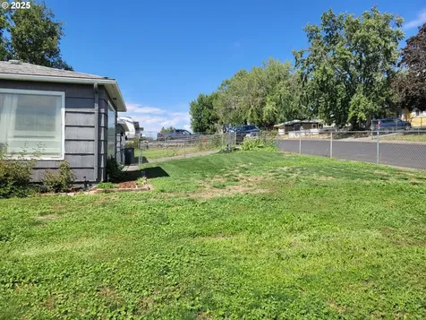 1309 SW 24th Street Pendleton OR 97801