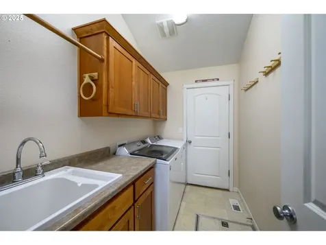 8373 Buffalo Lane Grand Ronde OR 97347