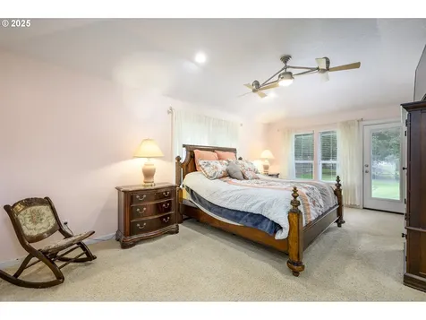 8373 Buffalo Lane Grand Ronde OR 97347