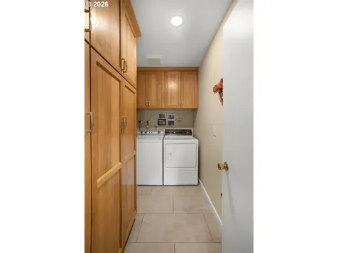 4180 NW Carlton Court Portland OR 97229