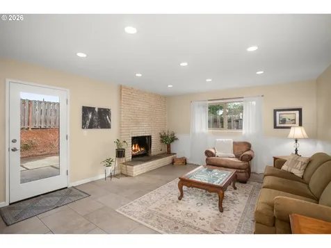 4180 NW Carlton Court Portland OR 97229