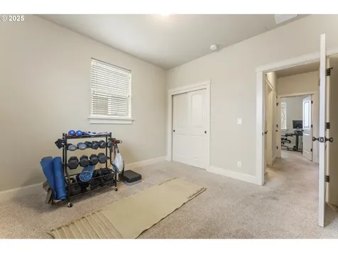 1034 Brenda Avenue Junction City OR 97448