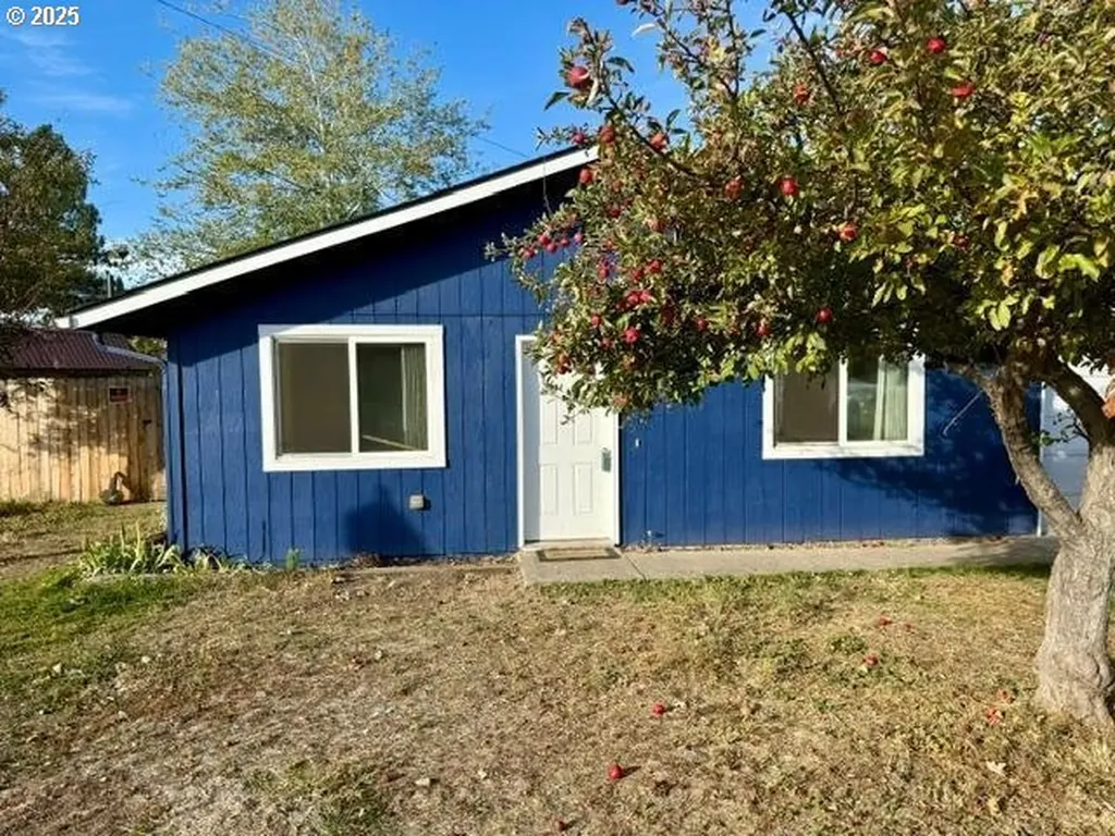 112 NE Cowden Drive Madras OR 97741