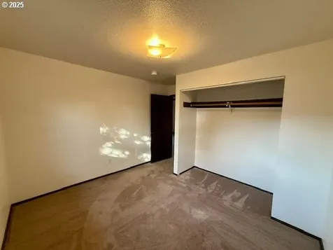 112 NE Cowden Drive Madras OR 97741
