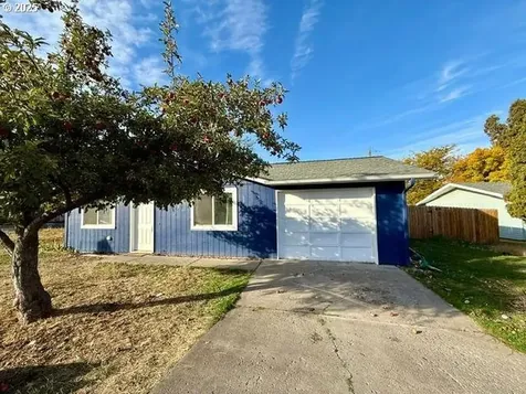 112 NE Cowden Drive Madras OR 97741