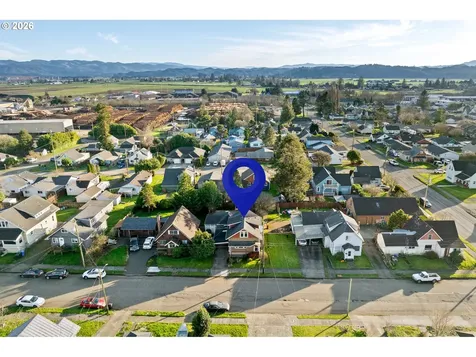 2507 6th Street Tillamook OR 97141